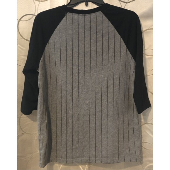 Garth Brooks World Tour Concert M T-Shirt Pinstripe 3/4 Sleeve Raglan Baseball - Picture 3 of 7